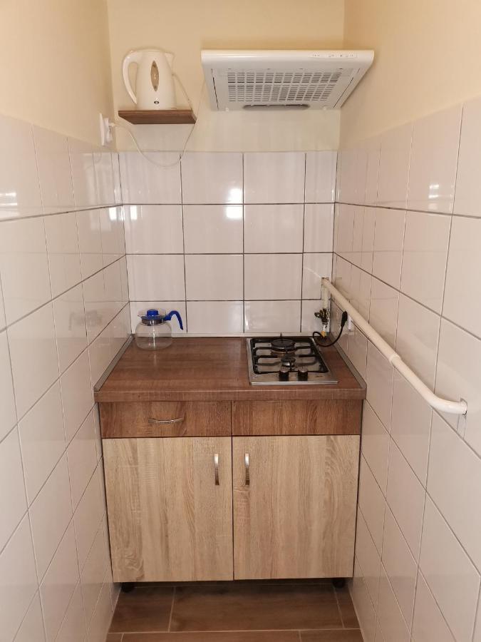 Gyoengyvirag Apartmanhaz Hajduszoboszlo Luaran gambar