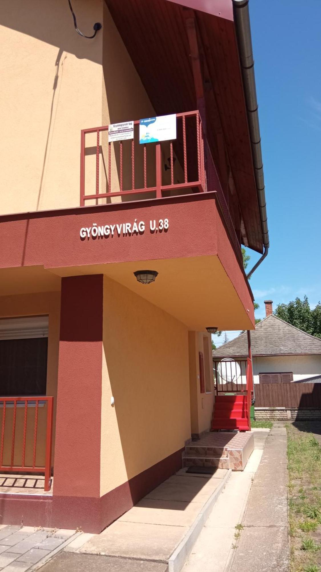 Gyoengyvirag Apartmanhaz Hajduszoboszlo Luaran gambar